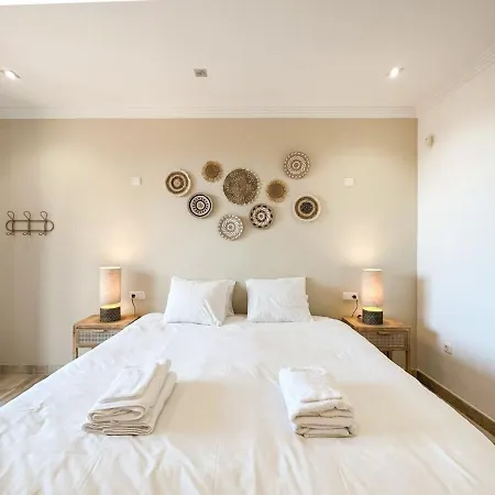 Apartman Sea Views Indoor Pool Sauna Gym Wifi
