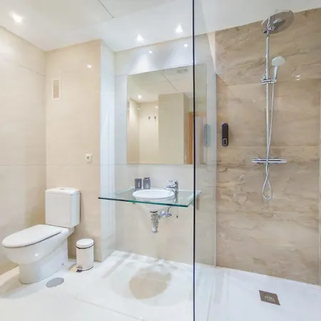 Apartman Sea Views Indoor Pool Sauna Gym Wifi